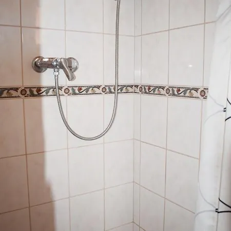 Borbaratok Vendeghaz